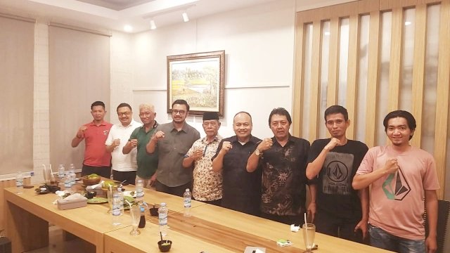 Pasangan MSP-Qalby Bertemu Baharuddin Nai di Makassar, Kamis malam (29/08/2024) (Int)