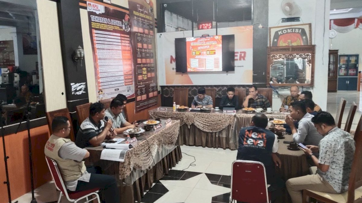 Wakili Dandim, Komandan Unit Intelijen Kodim 1425 Jeneponto Hadiri Rakor Jelang Tes Kesehatan Paslon