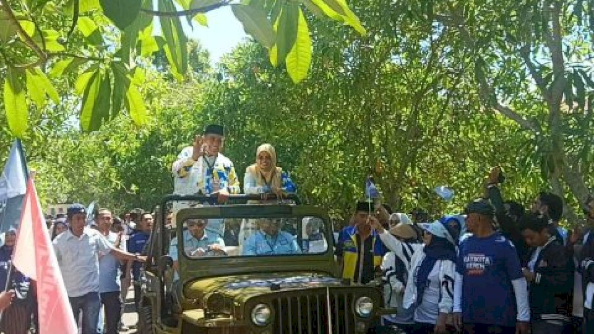 Diusung 16 Parpol, Duet Chaidir Syam-Suhartina Bohari Resmi Daftar di KPU