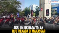 VIDEO: Aksi Unjuk Rasa Tolak RUU Pilkada di Makassar