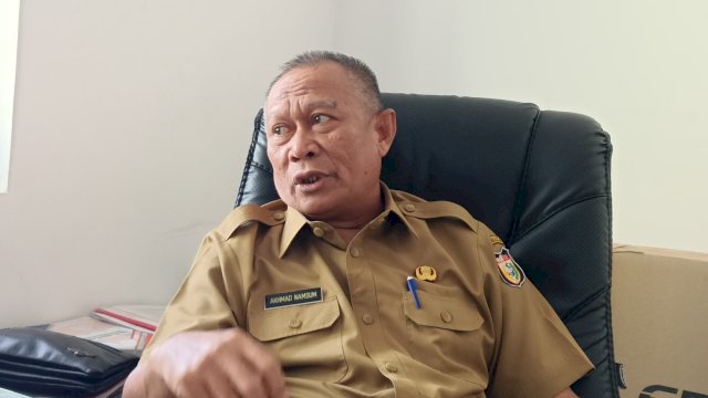 Kepala BKPSDM Kota Makassar Akhmad Namsum. Foto Andi Baso Mappanyompa