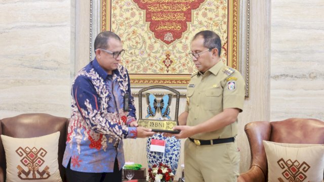 Kepala Cabang BNI Makassar, Ichsan Iskandar usai audiensi di kediaman Wali Kota Makassar, Jl Amirullah, Selasa,(20/8/2024). 