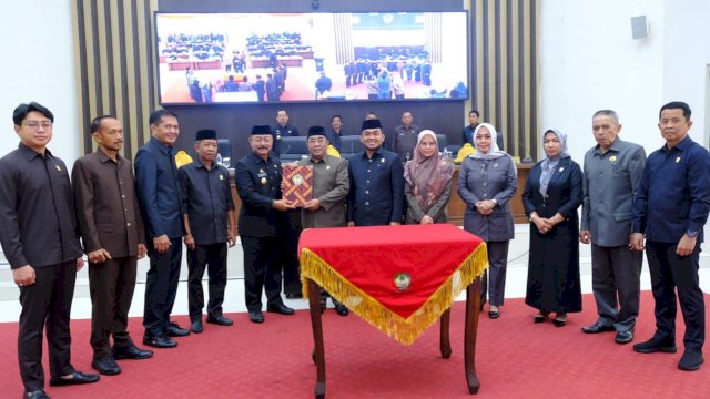 Penetapan Ranperda Perubahan APBD Kabupaten Gowa. Foto: Istimewa.