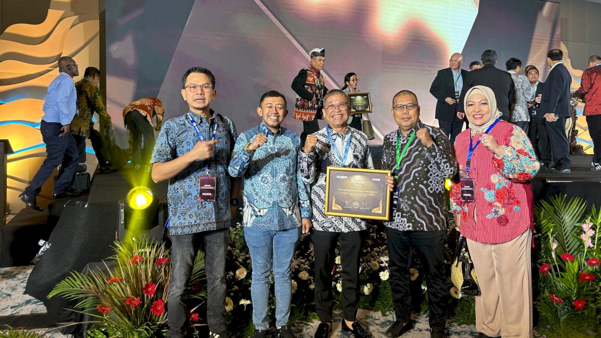 PDAM Makassar terima Penghargaan Porpamas ke-VIII