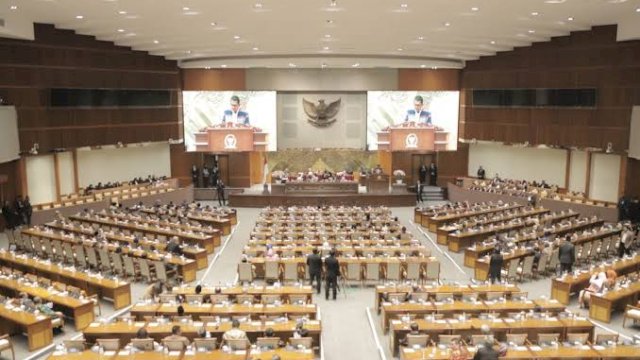 istimewa