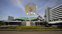 DPR Abaikan Putusan MK Terkait Ambang Batas Baru di Pilkada