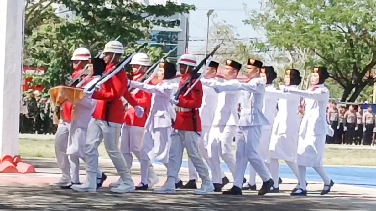 Paskibra di Jeneponto Sukses Kibarkan Bendera di Puncak HUT RI Ke-79