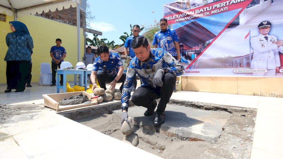 Bupati Adnan Peletakan Batu Pertama TK Melati, Harap Lahirkan SDM Unggul
