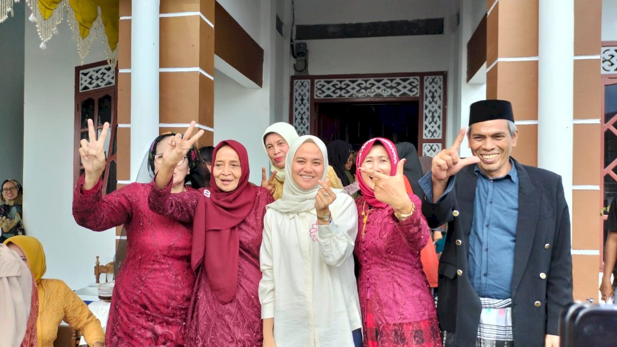 Cukup Beda, Dokter Ulfah Gunakan Hari Perdana Kampanye Sasar Keluarga di Kampung Halamannya