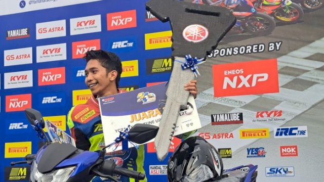 Nur Alfath Bawa Pulang Yamaha MX King Hadiah Utama Yamaha Cup Race 2024 Seri 1. Foto: Istimewa.