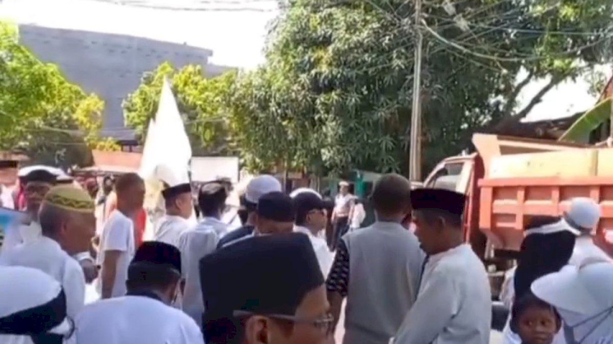 VIDEO: Klaim 100% Warga Soreang Muslim, Massa Tolak Pembangunan Sekolah Kristen