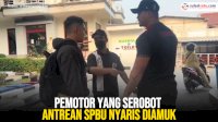 VIDEO: Pemotor yang Serobot Antrean SPBU Nyaris Diamuk