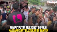 VIDEO: Rompi “Putra Mulyono” Dipakai Kaesang saat Blusukan di Banten