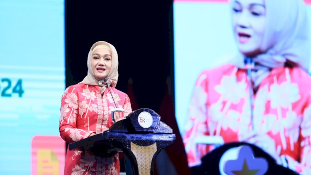 Kepala Eksekutif Pengawas Perilaku Pelaku Usaha Jasa Keuangan, Edukasi dan Pelindungan Konsumen OJK Friderica Widyasari Dewi. Foto: Istimewa.