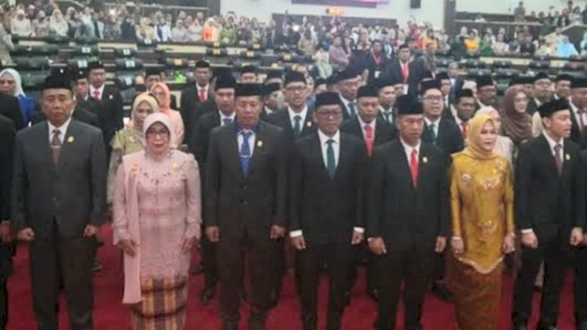 84 Anggota DPRD Sulsel Resmi Dilantik, Minus 1 Orang Karena Tersangka Kasus Korupsi