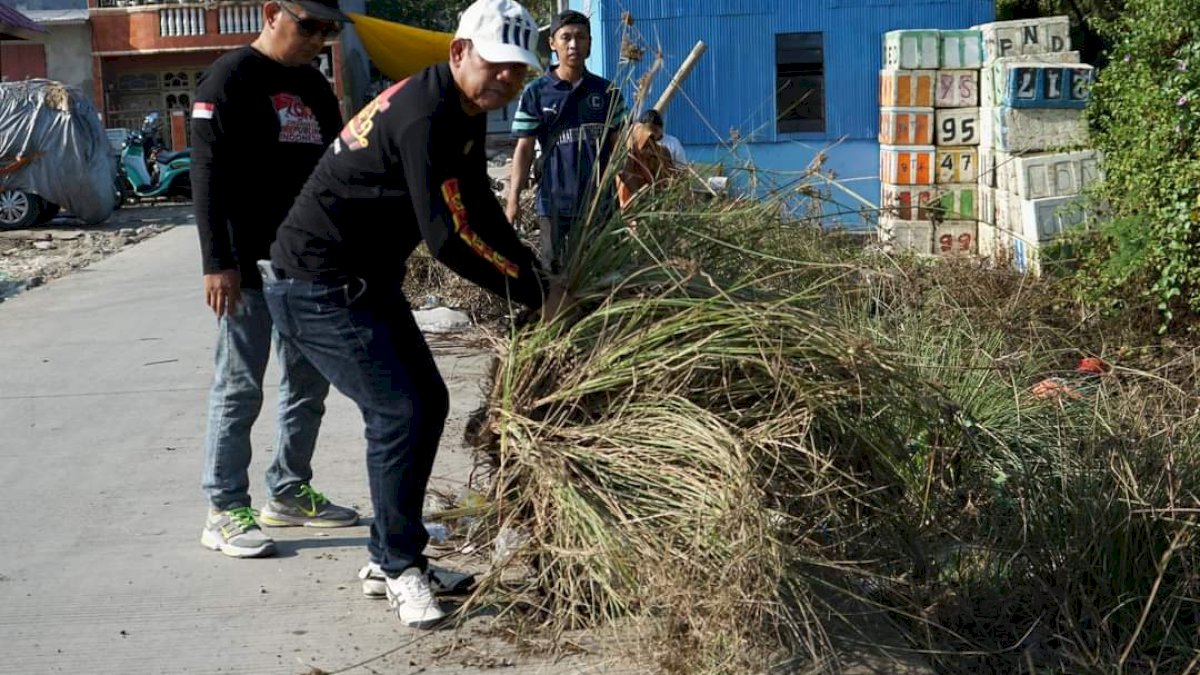 Camat Tallo Ramli Lallo Pimpin Giat Sabtu Bersih di Kelurahan Kaluku Bodoa