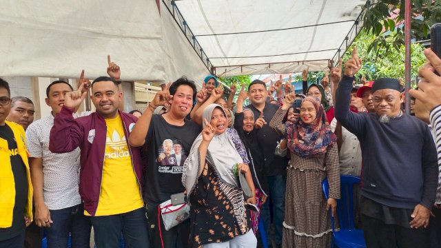 Kampanye Appi bersama warga Kelurahan Bira. Foto/SS