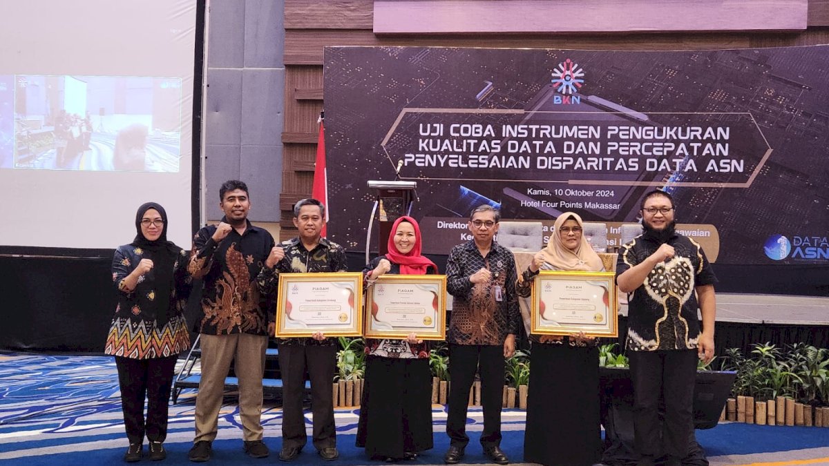 Selesaikan Disparitas Data ASN Terbanyak, Pemprov Sulsel Diganjar Penghargaan Dari BKN