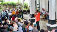 Lewati Jalan Terjal Sampai ke Tellu Limpoe, Azhar Disambut Antusias Petani