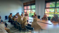 Camat Kepulauan Sangkarrang Pimpin Rapat Koordinasi di Pulau Barrang Lompo
