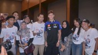 Fabio Quartararo Jumpa Fans di Mandalika dan Keliling Kota Naik Yamaha XMax