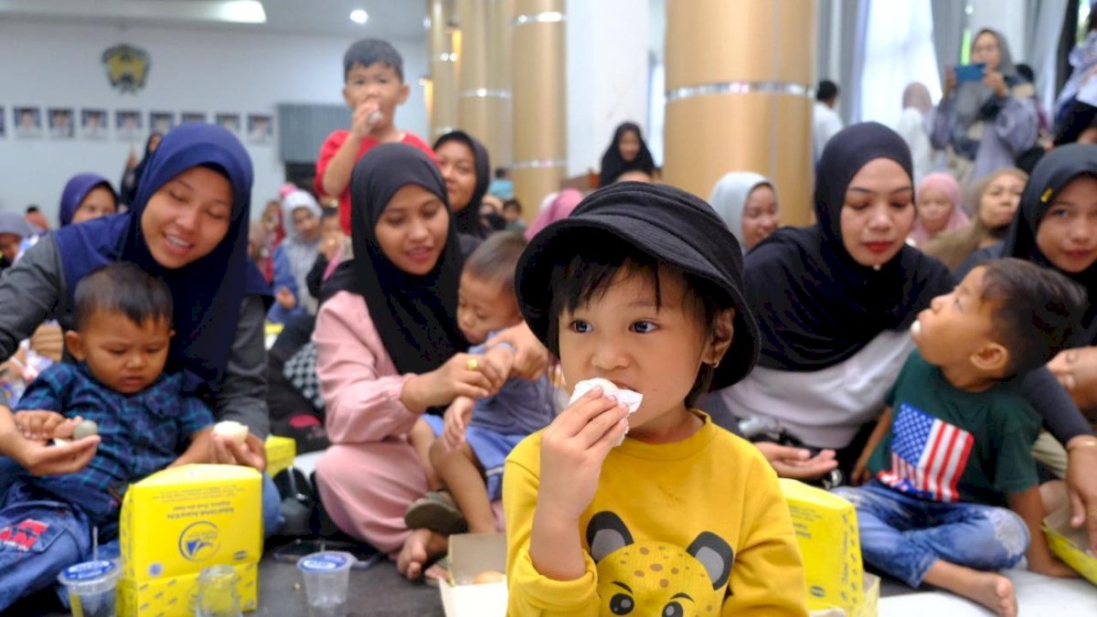 300 Anak di Kabupaten Gowa Meriahkan HUT ke-355 Sulsel dengan Ikut Gerakan Gemar Makan Telur