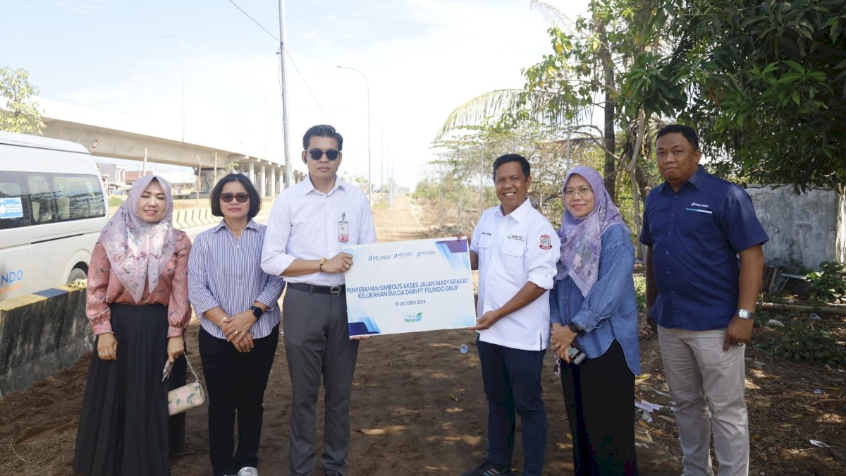 Pelindo Group Peduli Masyarakat Sekitar MNP, Buat Akses Jalan Warga Buloa