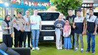 Suhardi Penjual Buah dan Perabot Asal Gowa Menangkan Grand Prize Satu Unit Toyota Hilux Rangga