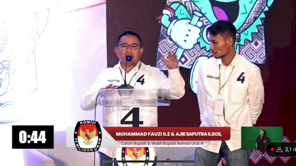 Ketenangan Muhammad Fauzi Hadapi Serangan Pribadi di Debat Pilkada Lutra Tuai Pujian