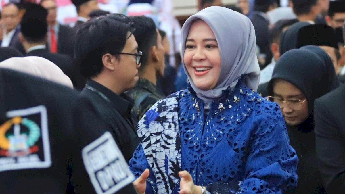 Fajar Award 2024 Apresiasi Cawagub 02 Fatmawati Sebagai Sosok Inspiratif Bidang Politik