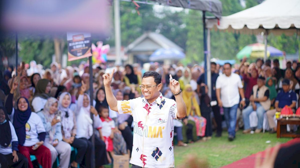 Dukungan Terus Mengalir, Ribuan Warga Bajeng Banjiri Kampanye Aurama’