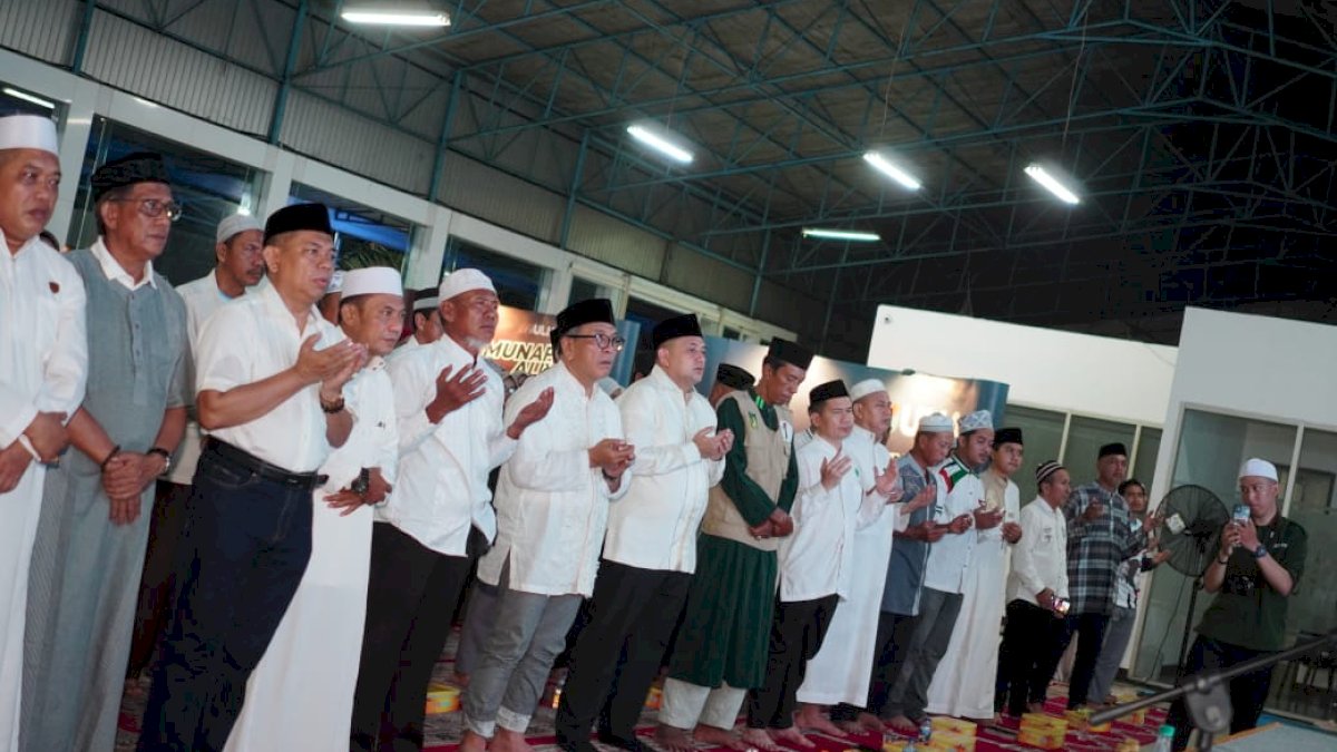Tutup Kampanye, Appi-Aliyah Gelar Zikir dan Doa Bersama Ribuan Pendukung