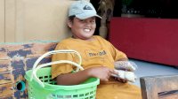 Cerita Bocah 13 Tahun di Jeneponto Rela Jualan Kue Keliling Demi Membantu Orang Tuanya