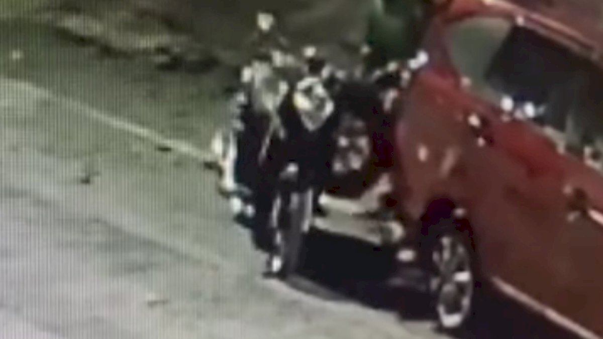 VIDEO: Aksi Pencurian Ban Serep di Jalan Serigala Makassar