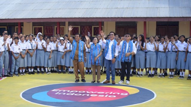 Gedung ECO yang dibangun karyawan Indosat untuk sekolah di Ambon. Foto: Istimewa.