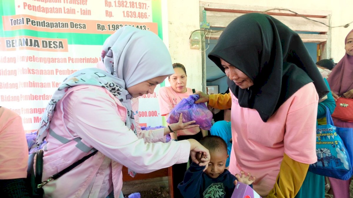 Srikandi PLN Movement Peduli Kesehatan Ibu dan Anak Desa Beteleme