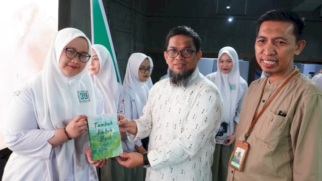 Kepala Dinas Pendidikan Sulsel Hadiri Athirah Baruga Education Expo 2024. Foto: Istimewa.