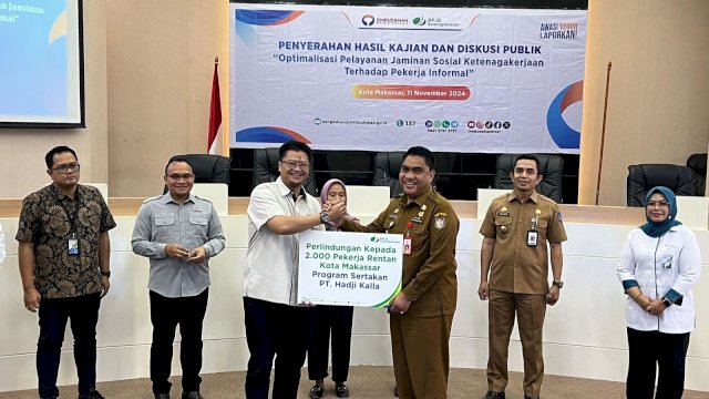 Kalla Toyota bekerja sama dengan Ombudsman RI beri perlindungan buat pekerja informal. Foto: Istimewa.