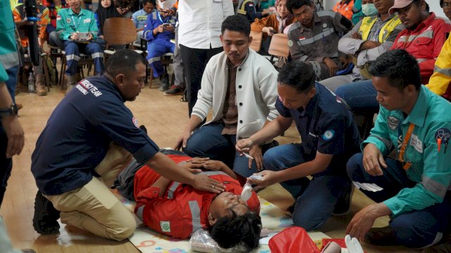 PT Vale edukasi masyarakat dan tenaga kesehatan cara menangani gigitan ular. Foto: Istimewa.