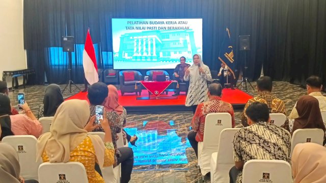 istimewa