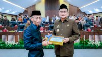 Bupati Barru Hadiri Rapat Paripurna di Kantor DPRD