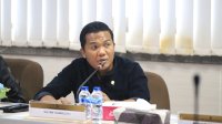 Sultan Tajang Soroti Kerusakan Parah Jalan di Kabupaten Wajo