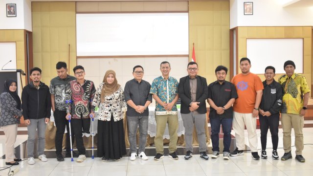 istimewa