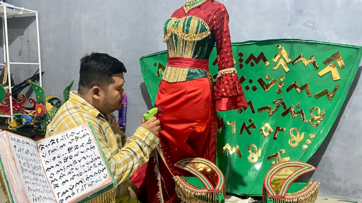 Kostum Nasional I La Galigo Siap Menghiasi Malam Bakat Puteri Indonesia 2025