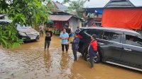 Hari Pertama Berkantor, PJ Bupati Jeneponto Reza Faisal Tinjau Banjir di Desa Lentu