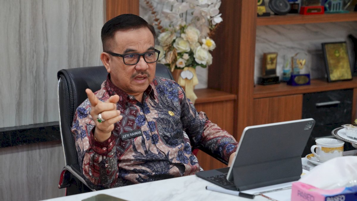 RUPS Bank Sulselbar Putuskan Jufri Rahman Terpilih Jadi Komsaris Utama