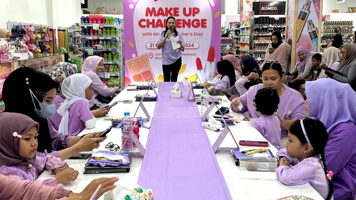 Meriahkan Hari Ibu, CitraCosmetic & Avione Gelar Kompetisi Makeup Ibu dan Anak