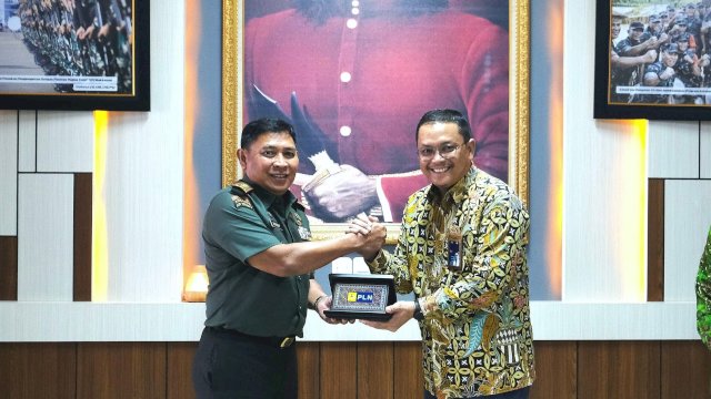 PLN dan Kodam XIV/Hasanuddin perkuat sinergi menjaga keamanan pembangunan infrastruktur. Foto: Istimewa. 