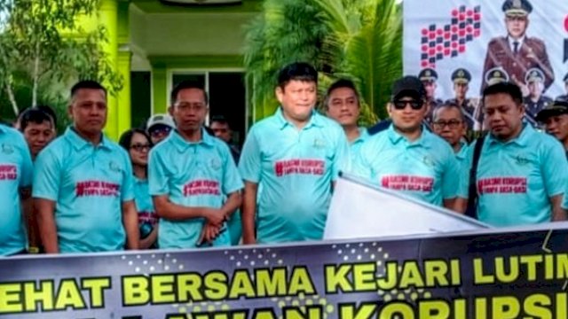 istimewa