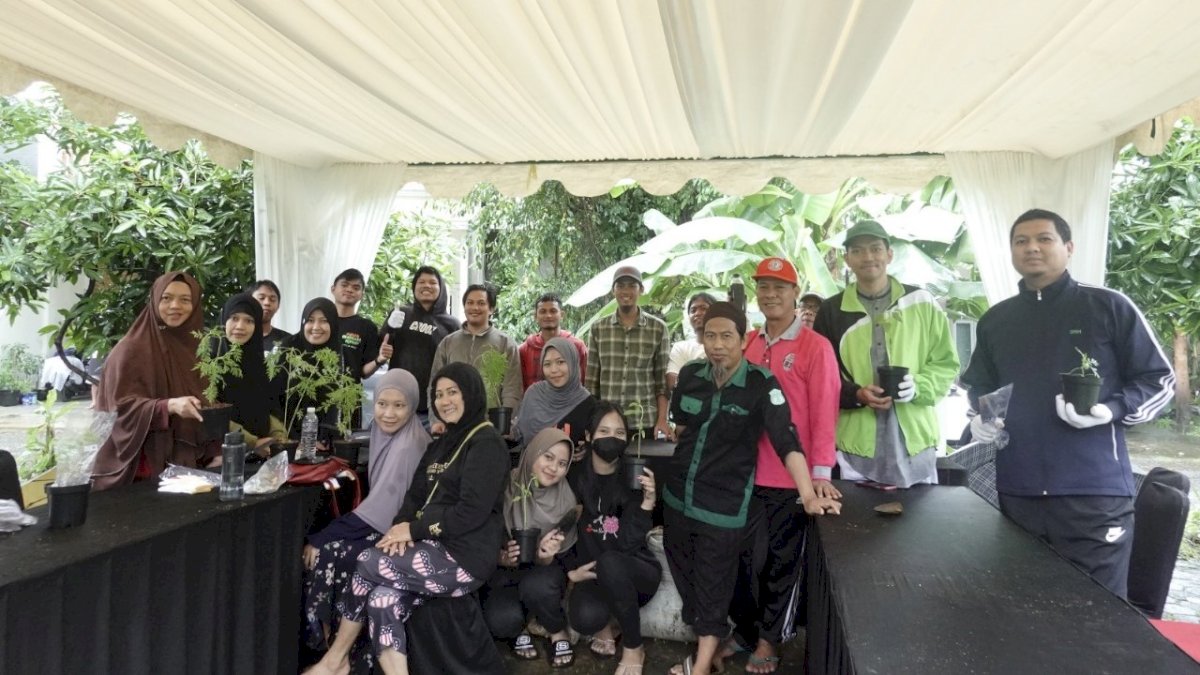 Bukit Baruga Kolaborasi Artani Gelar Workshop Baruga Berkebun, Edukasi Membuat Pupuk Kompos